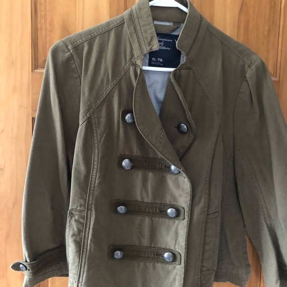 Jacket - Picture 1 of 4